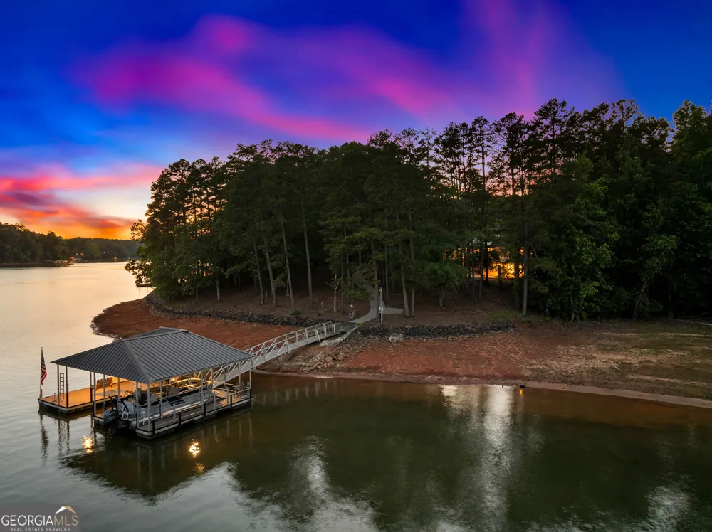 285 Bertha Allen RD Westminster, SC 29693