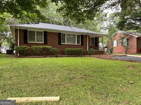 2174 Trailwood DR SE