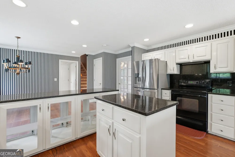 18 Purple Martin LN Savannah, GA 31419