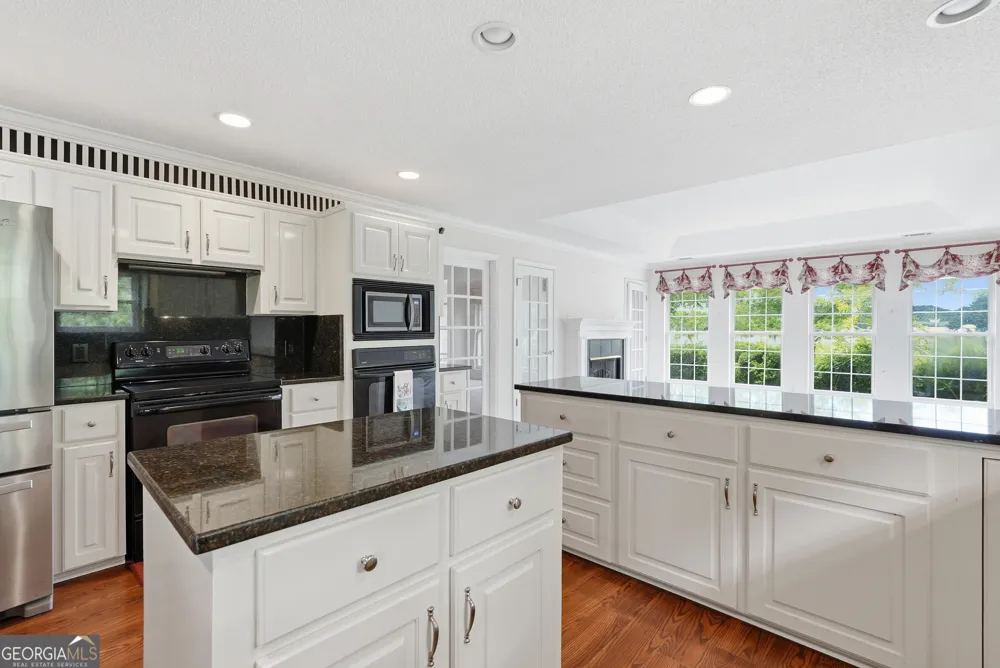 18 Purple Martin LN Savannah, GA 31419