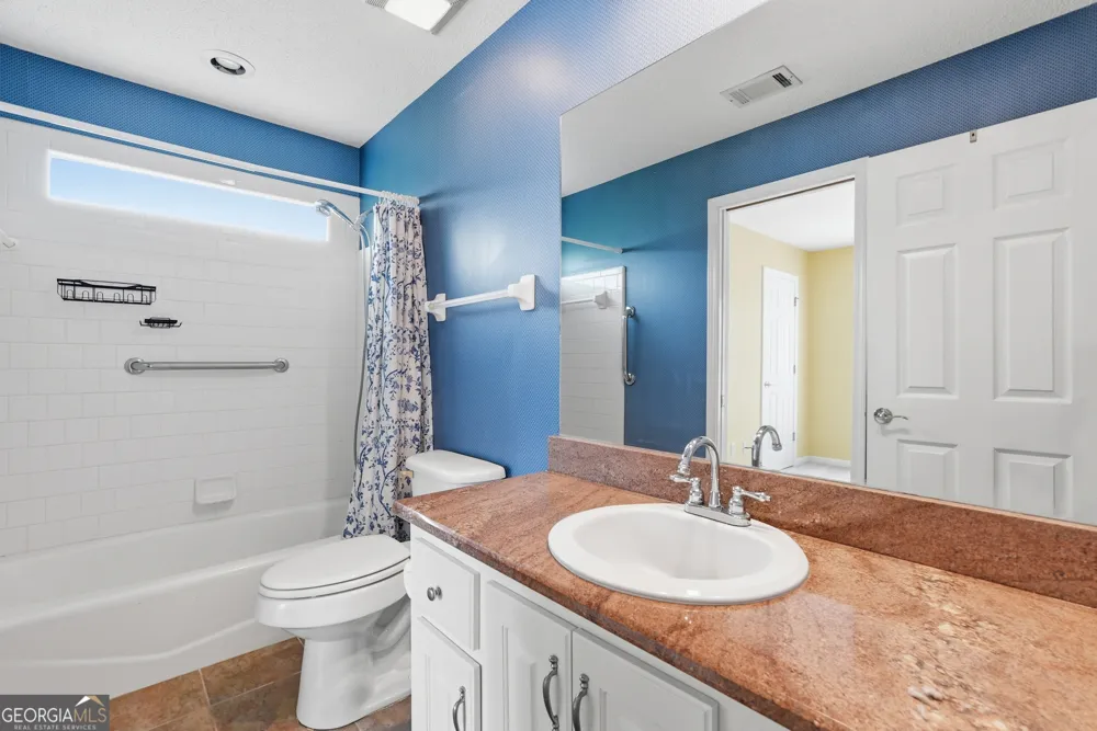 18 Purple Martin LN Savannah, GA 31419