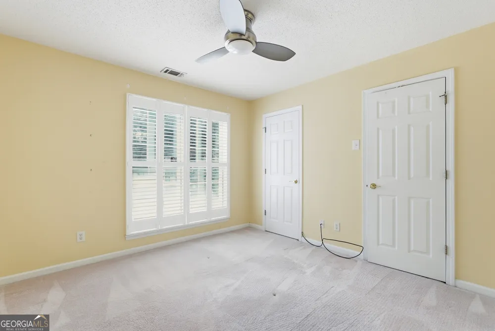 18 Purple Martin LN Savannah, GA 31419