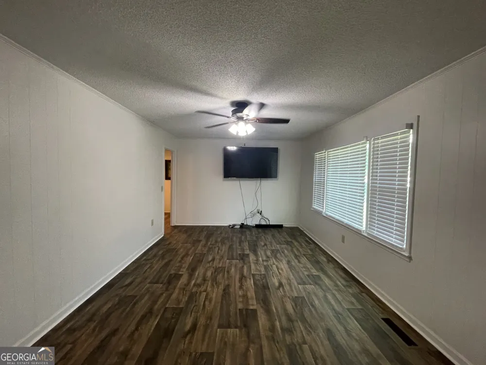 16067 Highway 59 Carnesville, GA 30521