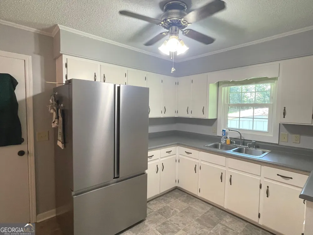 16067 Highway 59 Carnesville, GA 30521