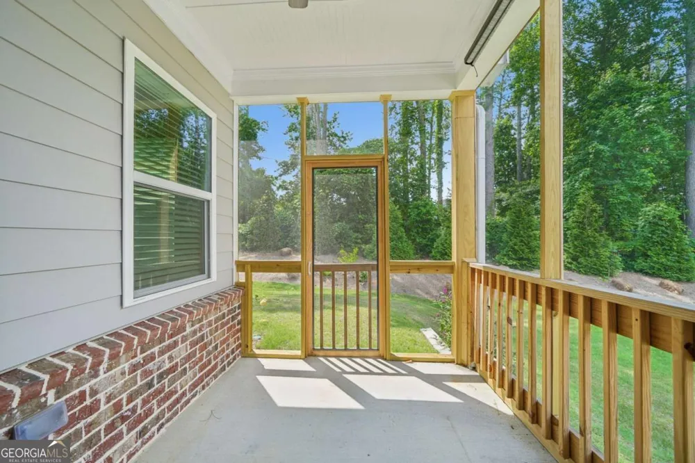 1958 Amaryllis DR Grayson, GA 30017