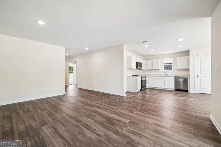 255 Woodlake LNDG Hartwell, GA 30643
