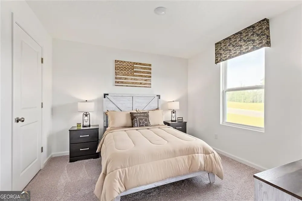 221 Woodlake LNDG Hartwell, GA 30643