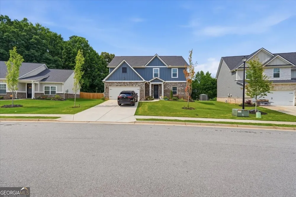 3552 Arabian Farm LN Dacula, GA 30019