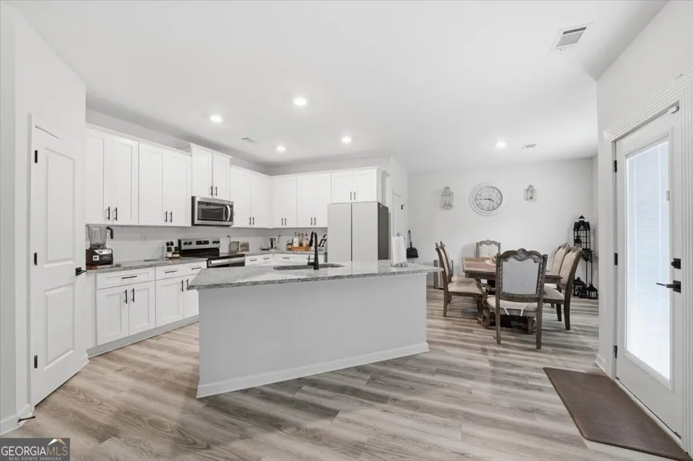 3552 Arabian Farm LN Dacula, GA 30019