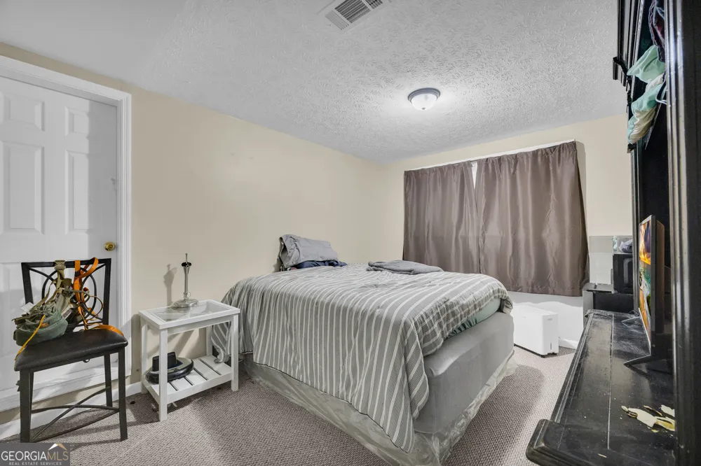 145 Joe Carey RD Winterville, GA 30683