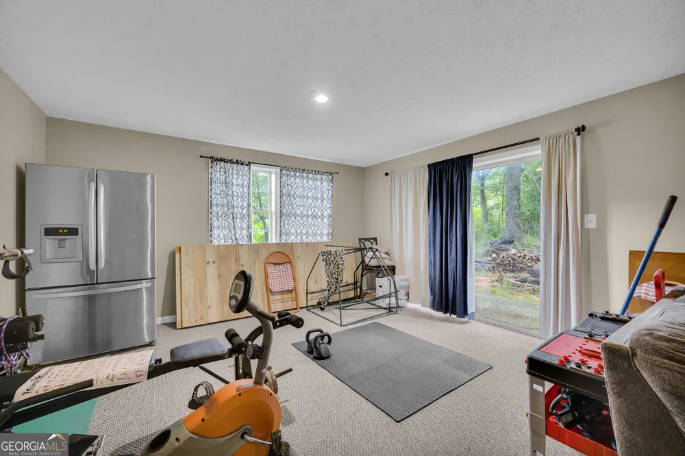 145 Joe Carey RD Winterville, GA 30683