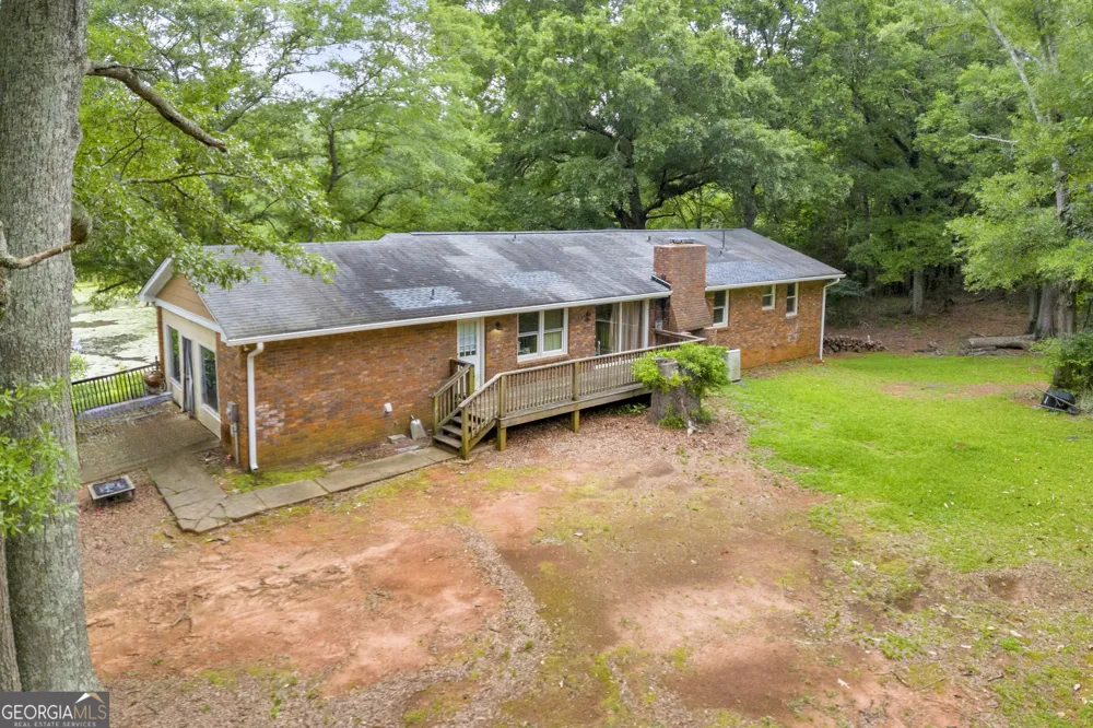 145 Joe Carey RD Winterville, GA 30683
