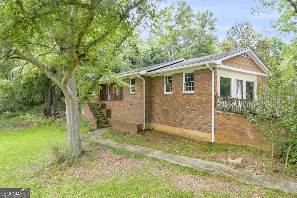 145 Joe Carey RD Winterville, GA 30683