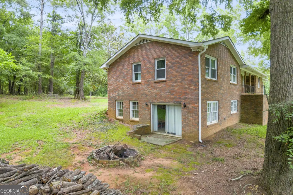 145 Joe Carey RD Winterville, GA 30683