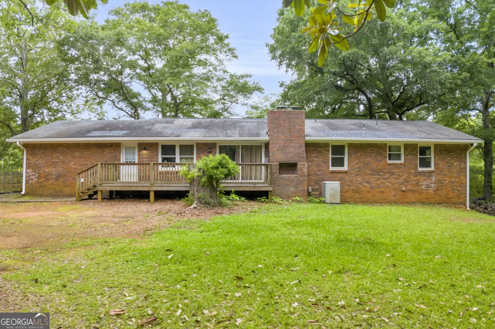 145 Joe Carey RD Winterville, GA 30683