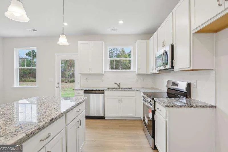 230 Jagee DR Byron, GA 31008