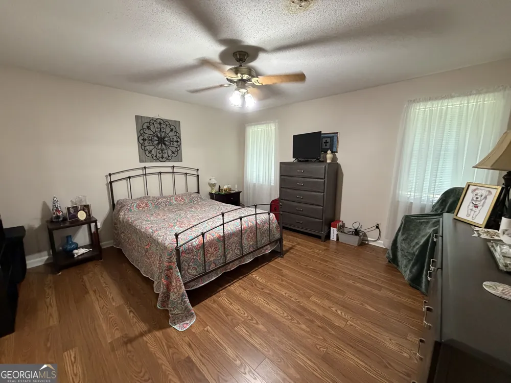 1331 Carl DR Thomson, GA 30824