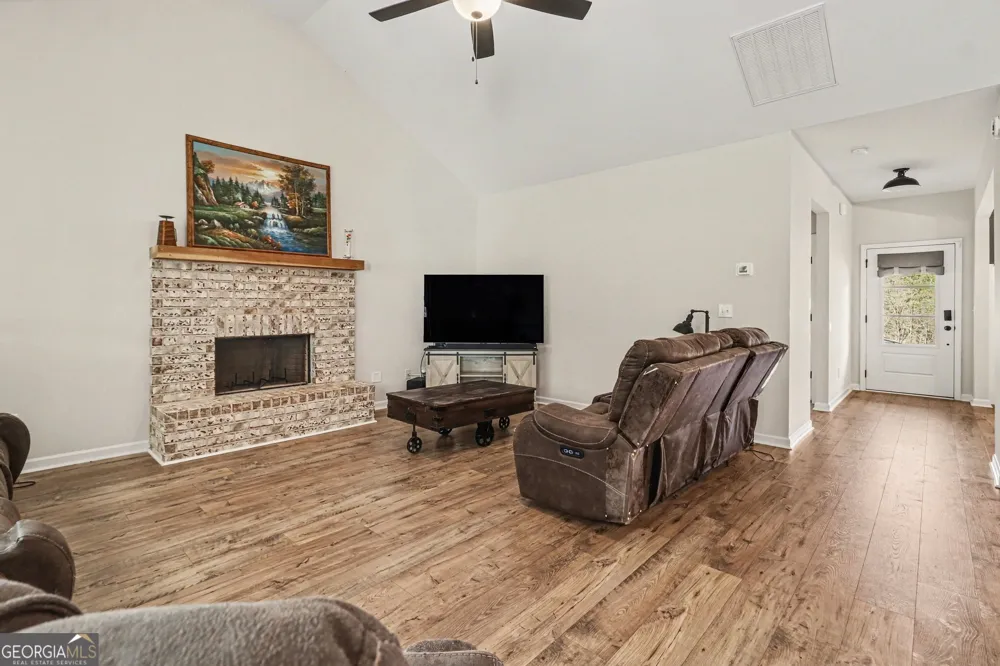 100 Dove Creek CT LaGrange, GA 30241