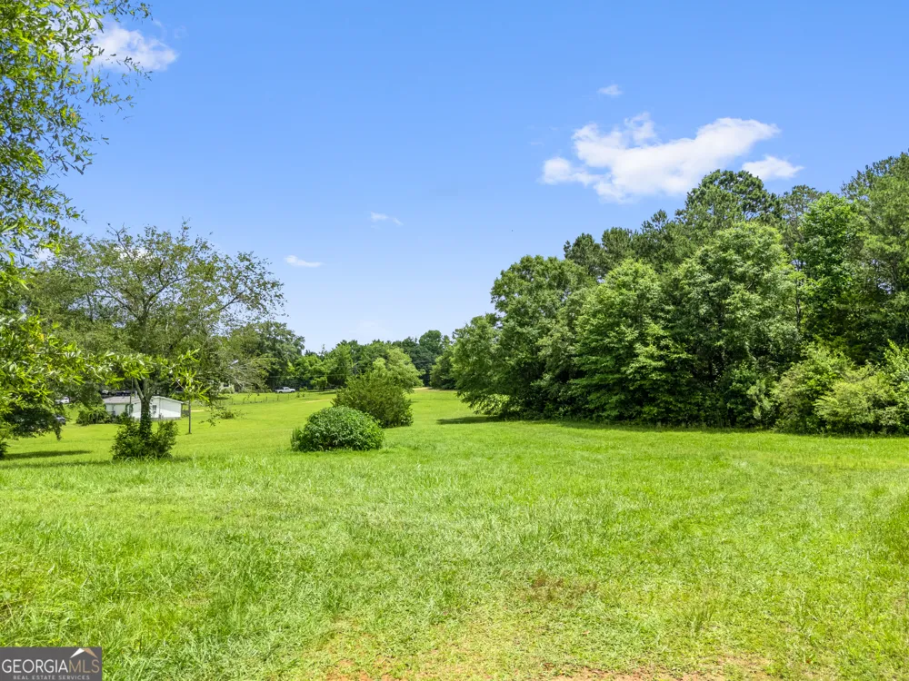 55 N Unity Grove RD Locust Grove, GA 30248