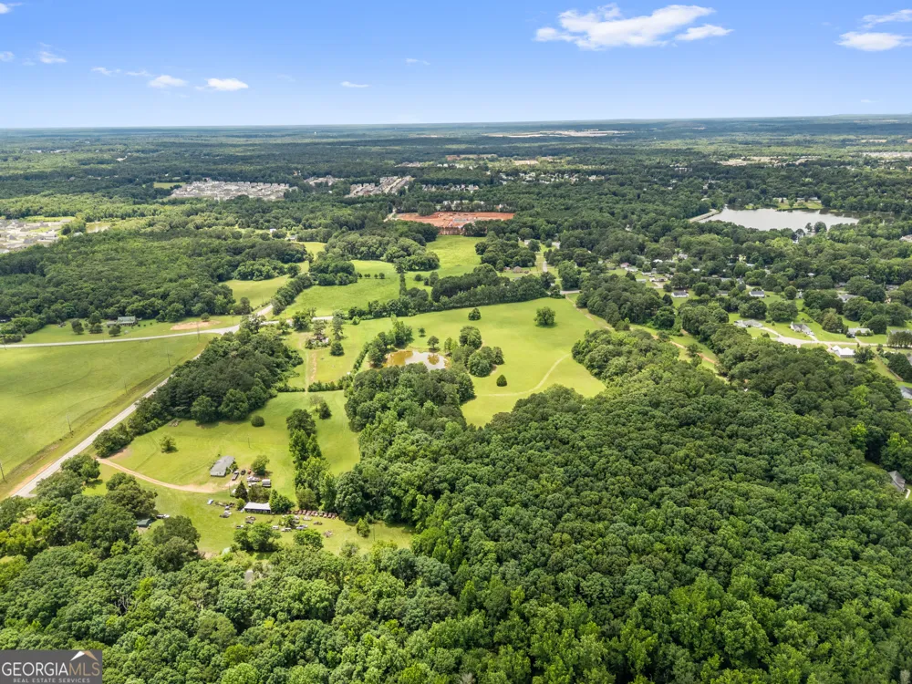 55 N Unity Grove RD Locust Grove, GA 30248