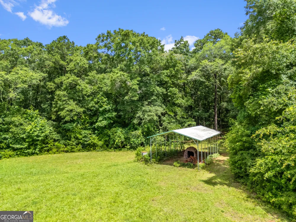 55 N Unity Grove RD Locust Grove, GA 30248