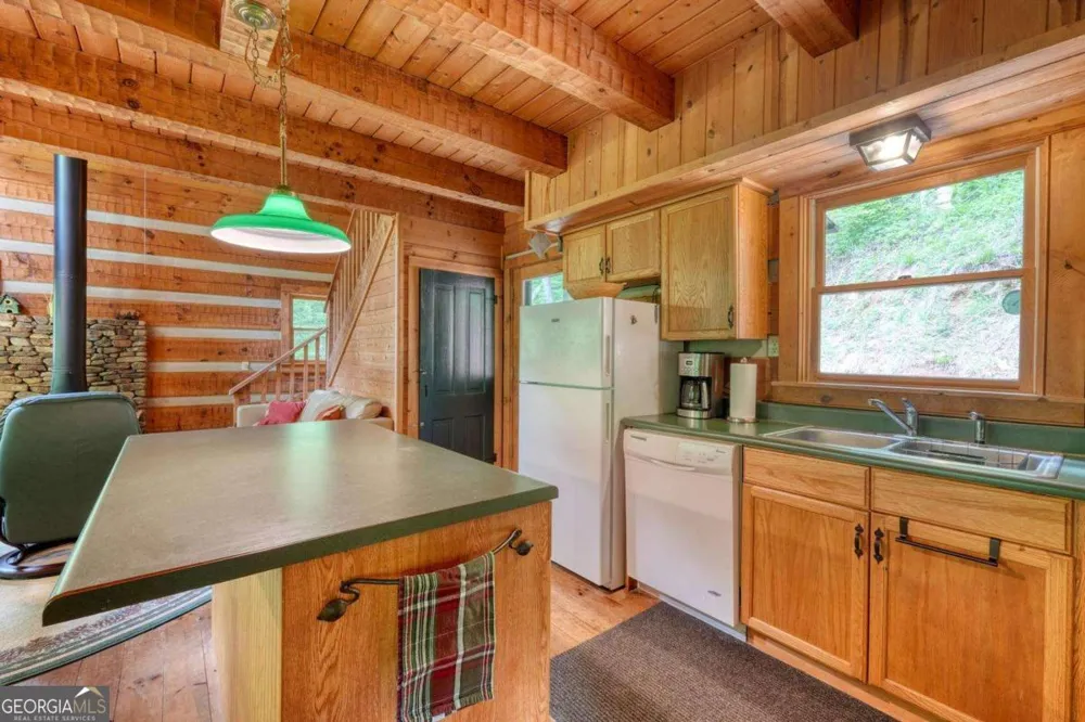 180 Dream Catcher CV Hayesville, NC 28904