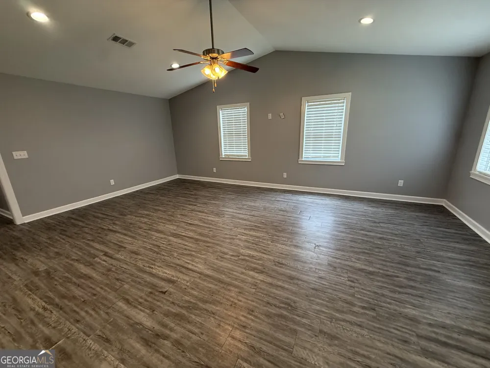 136 Trinity RD Dublin, GA 31021