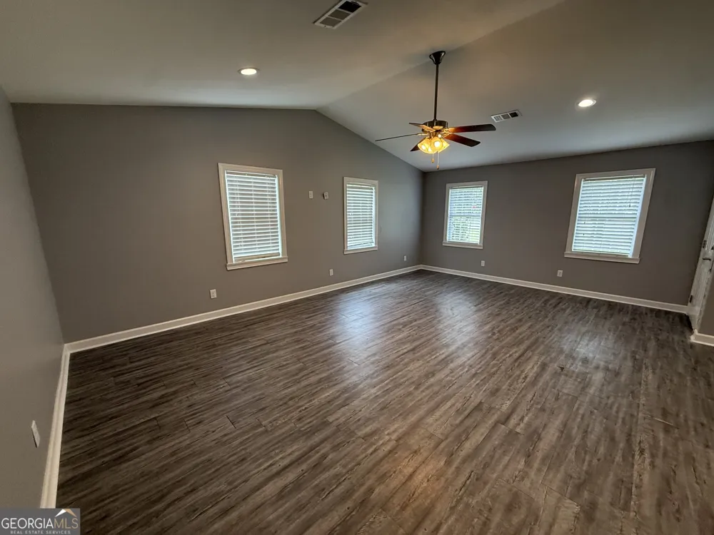 136 Trinity RD Dublin, GA 31021