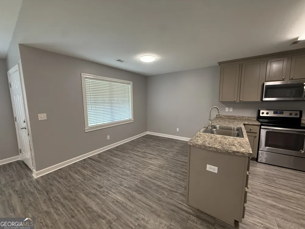 136 Trinity RD Dublin, GA 31021