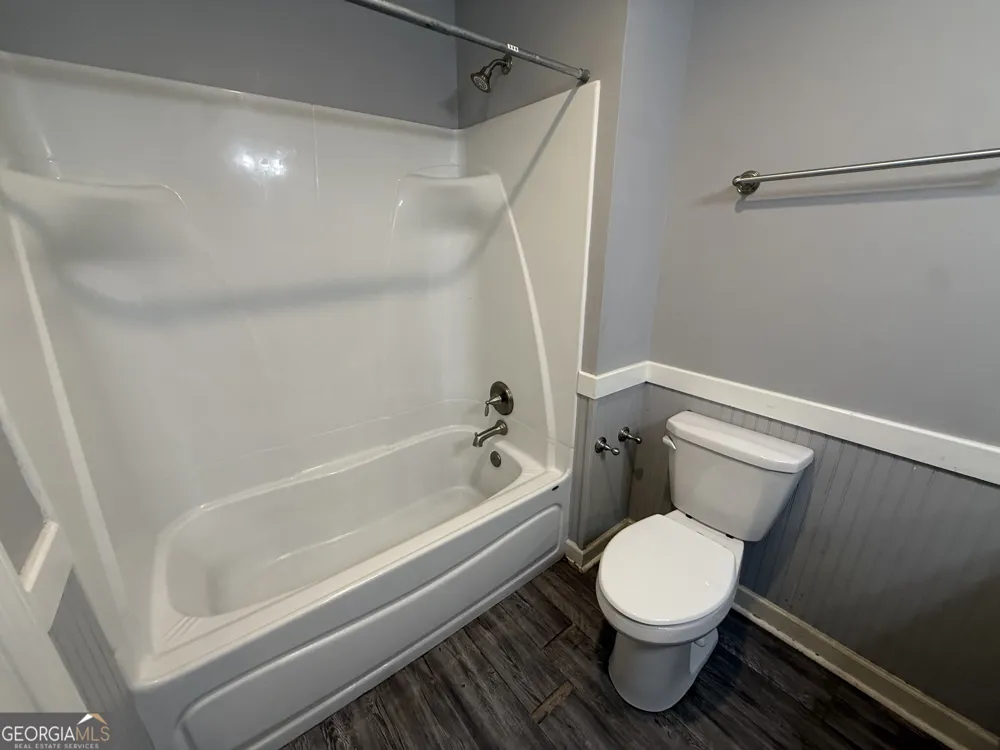 136 Trinity RD Dublin, GA 31021