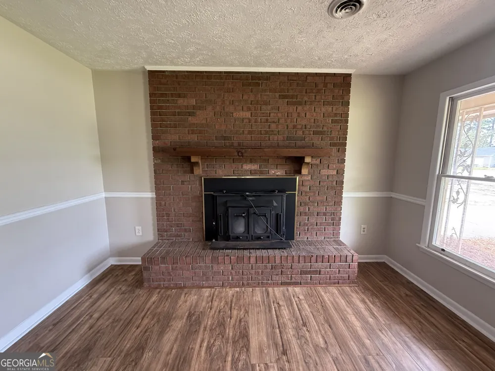 602 Hillcrest PKWY Dublin, GA 31021
