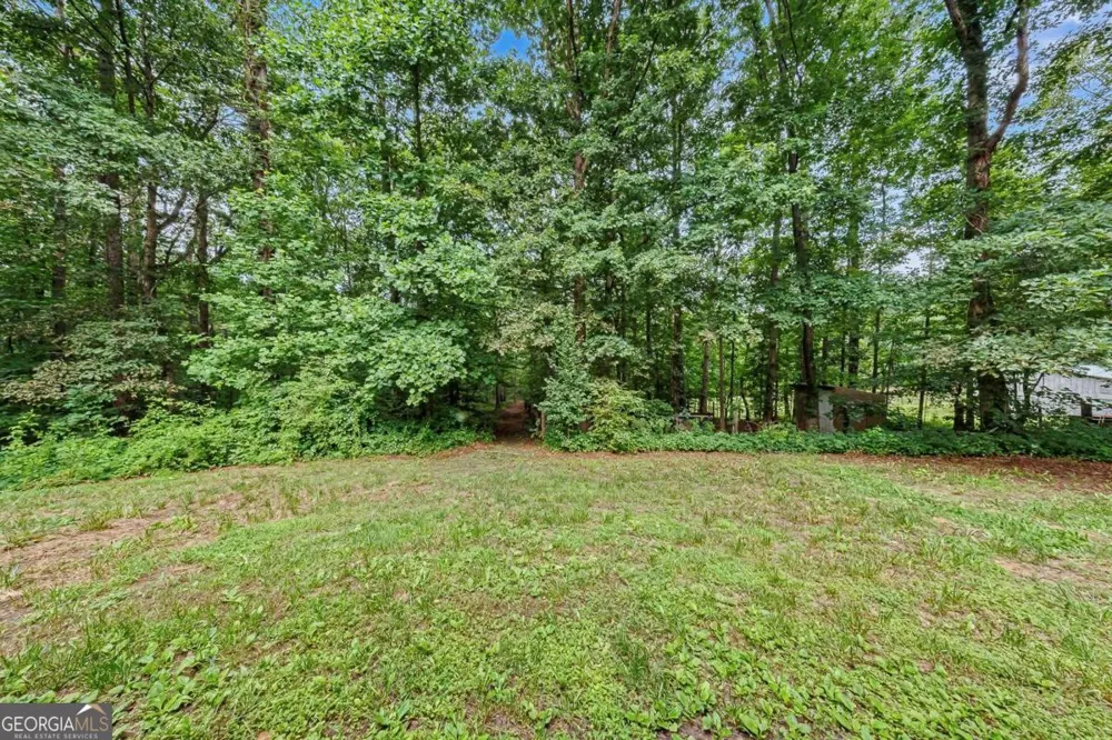 2717 Upper Sweetwater TRL SE White, GA 30184