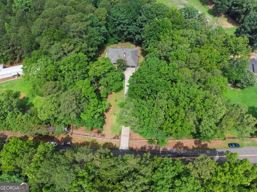 2717 Upper Sweetwater TRL SE White, GA 30184