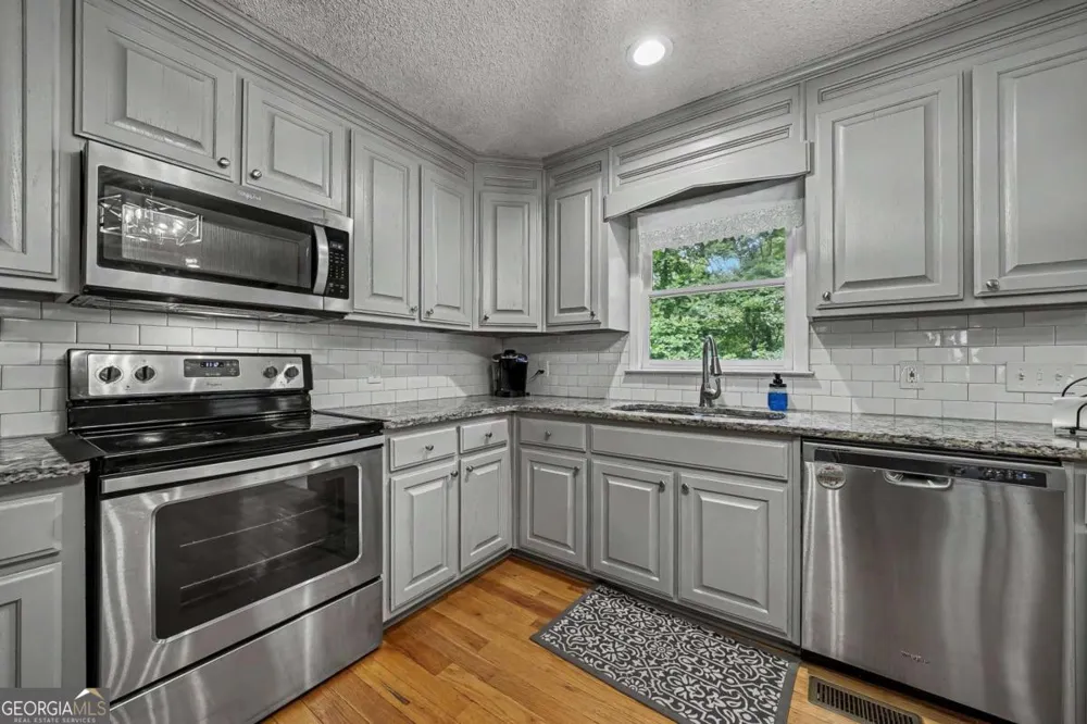 2717 Upper Sweetwater TRL SE White, GA 30184