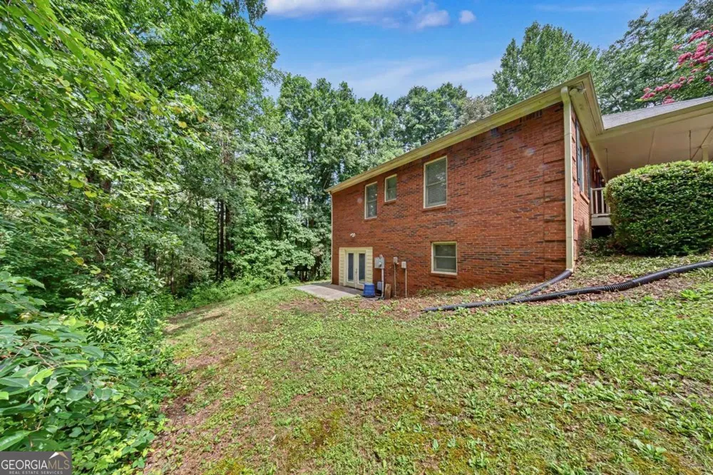 2717 Upper Sweetwater TRL SE White, GA 30184