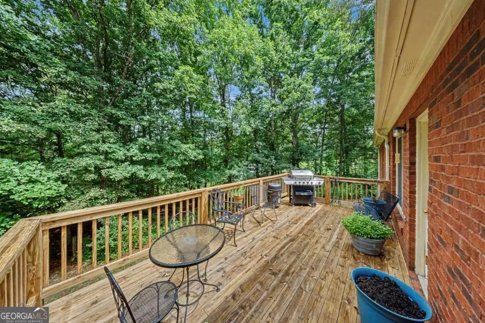 2717 Upper Sweetwater TRL SE White, GA 30184