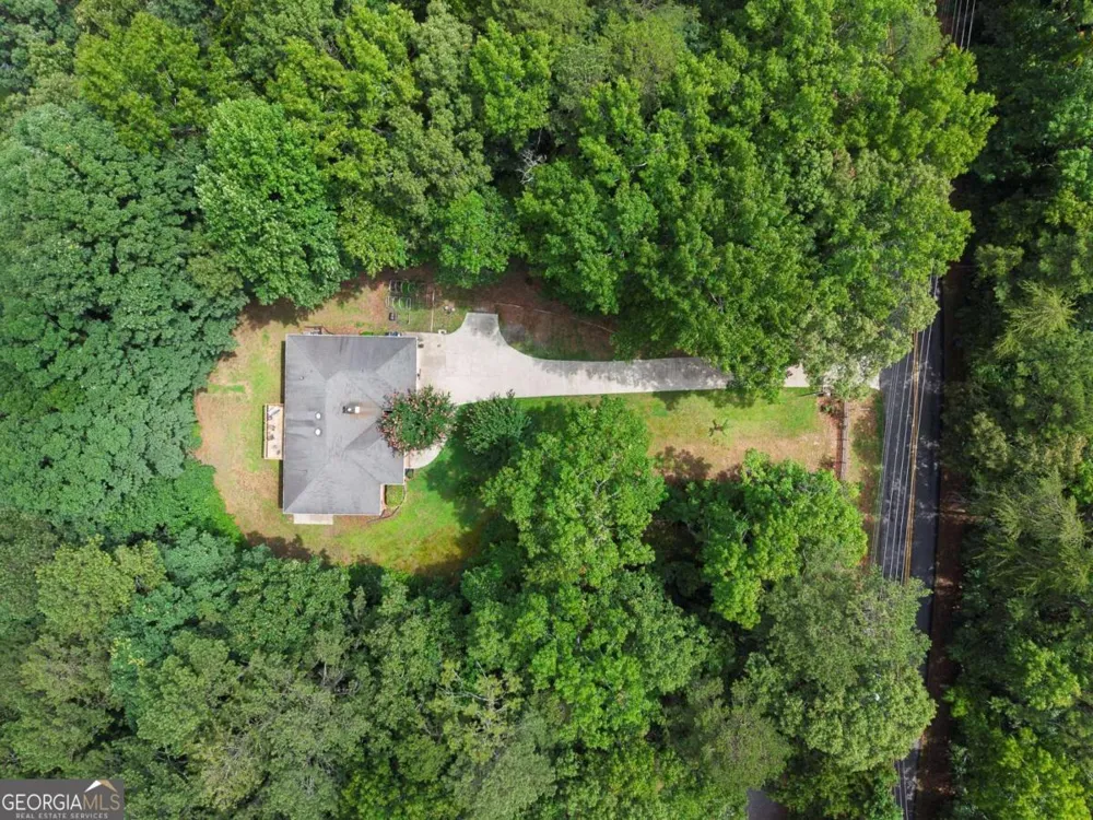 2717 Upper Sweetwater TRL SE White, GA 30184