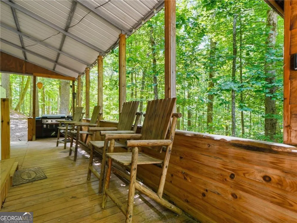 104 13th ST Ellijay, GA 30540