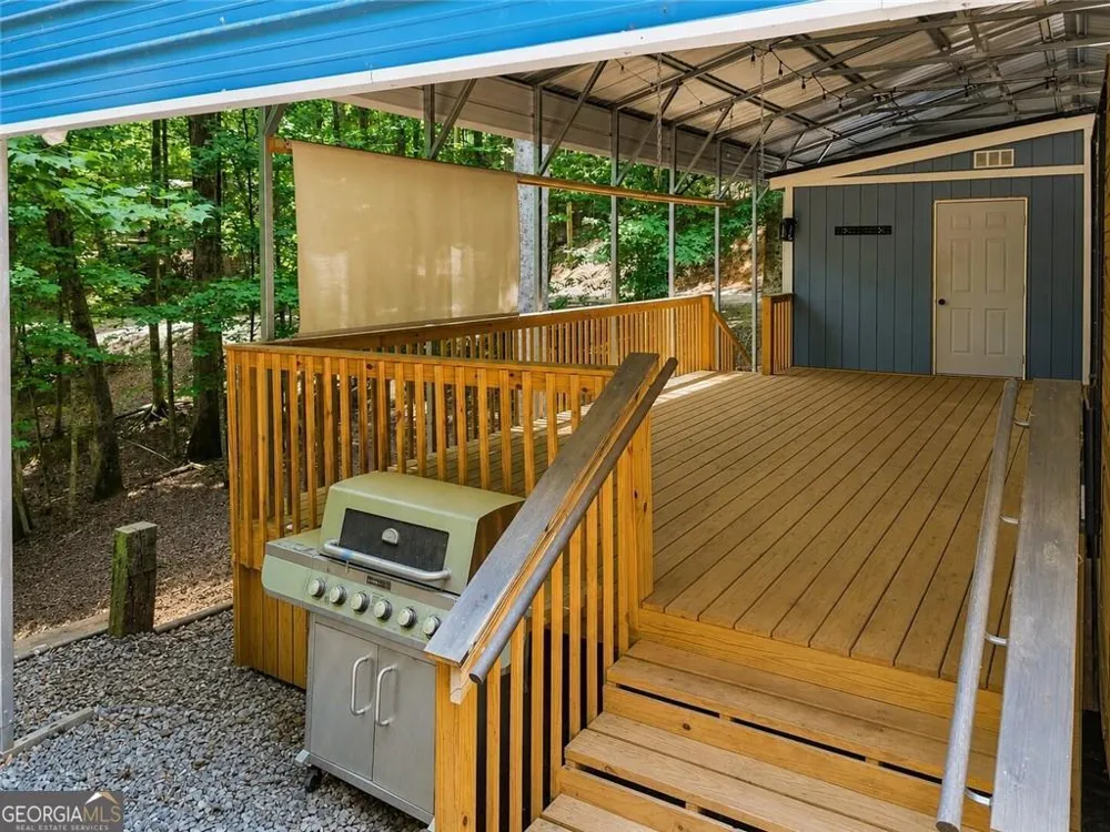 104 13th ST Ellijay, GA 30540