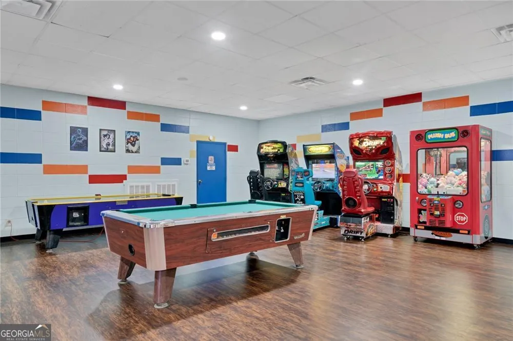 104 13th ST Ellijay, GA 30540