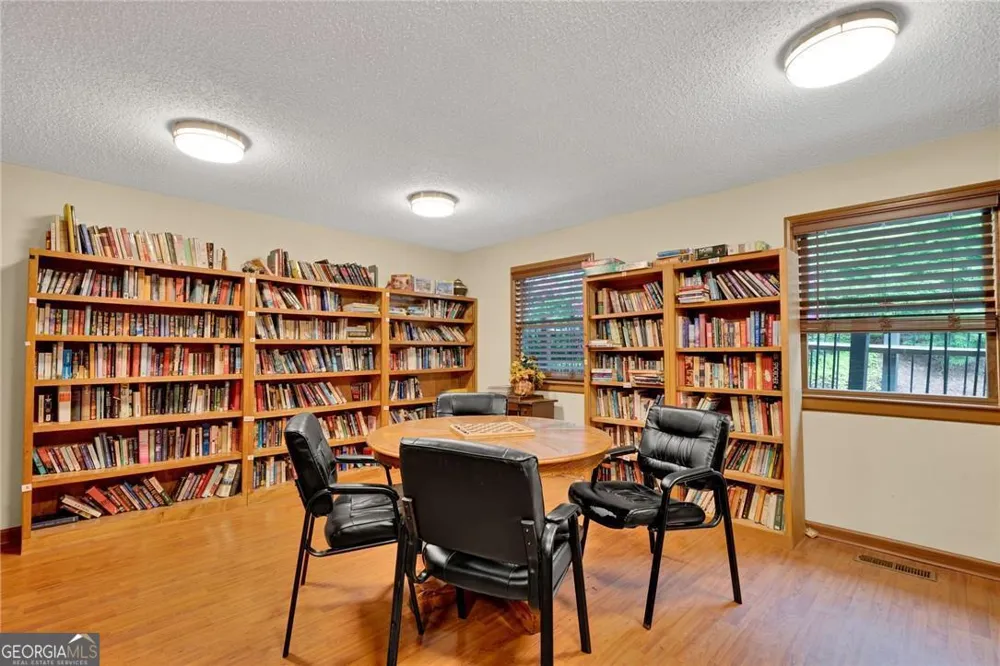 104 13th ST Ellijay, GA 30540