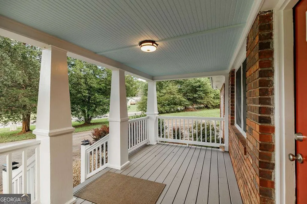 391 Gober RD Bishop, GA 30621