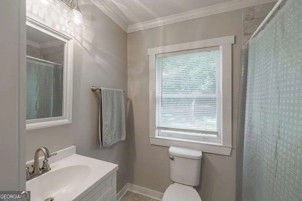 391 Gober RD Bishop, GA 30621