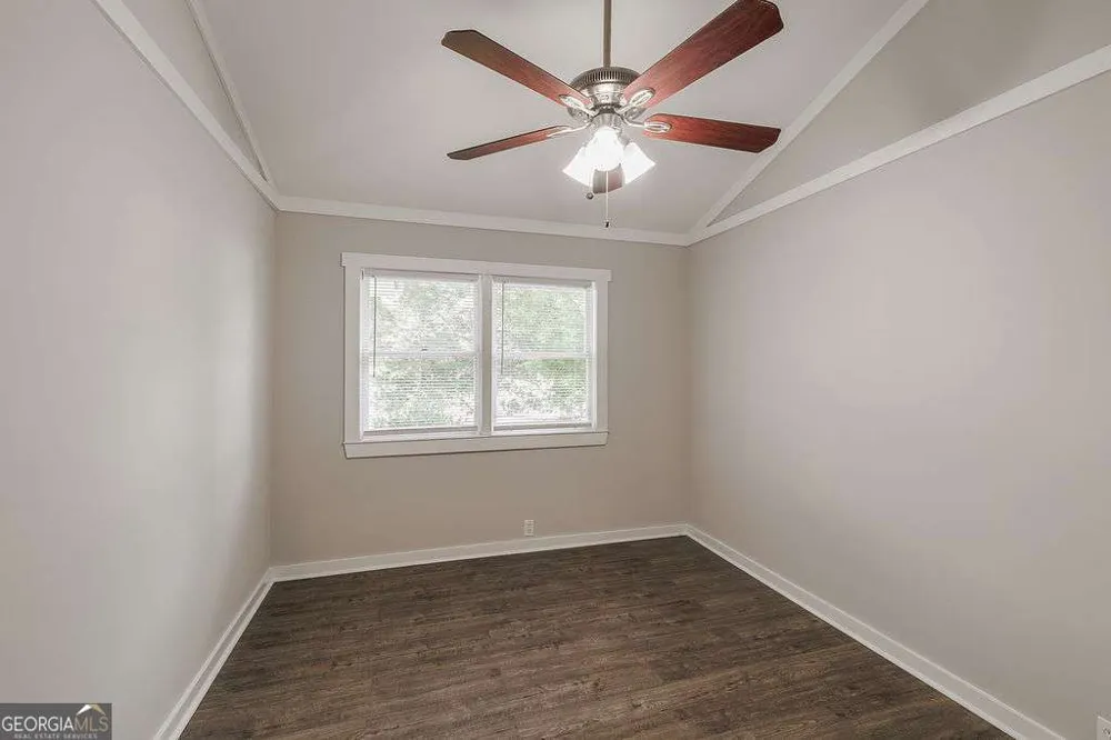 391 Gober RD Bishop, GA 30621