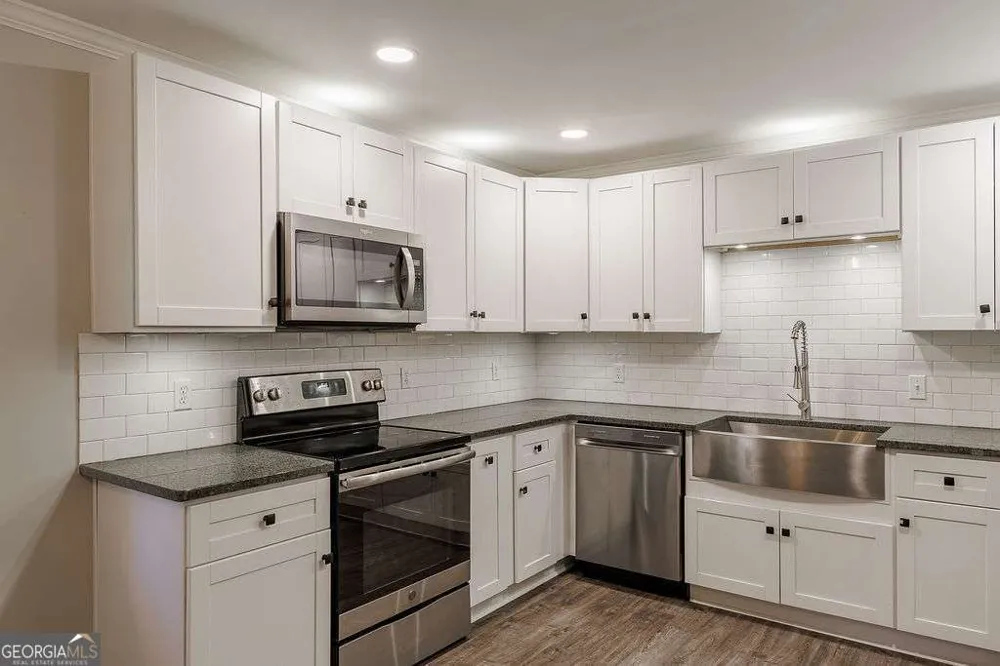391 Gober RD Bishop, GA 30621