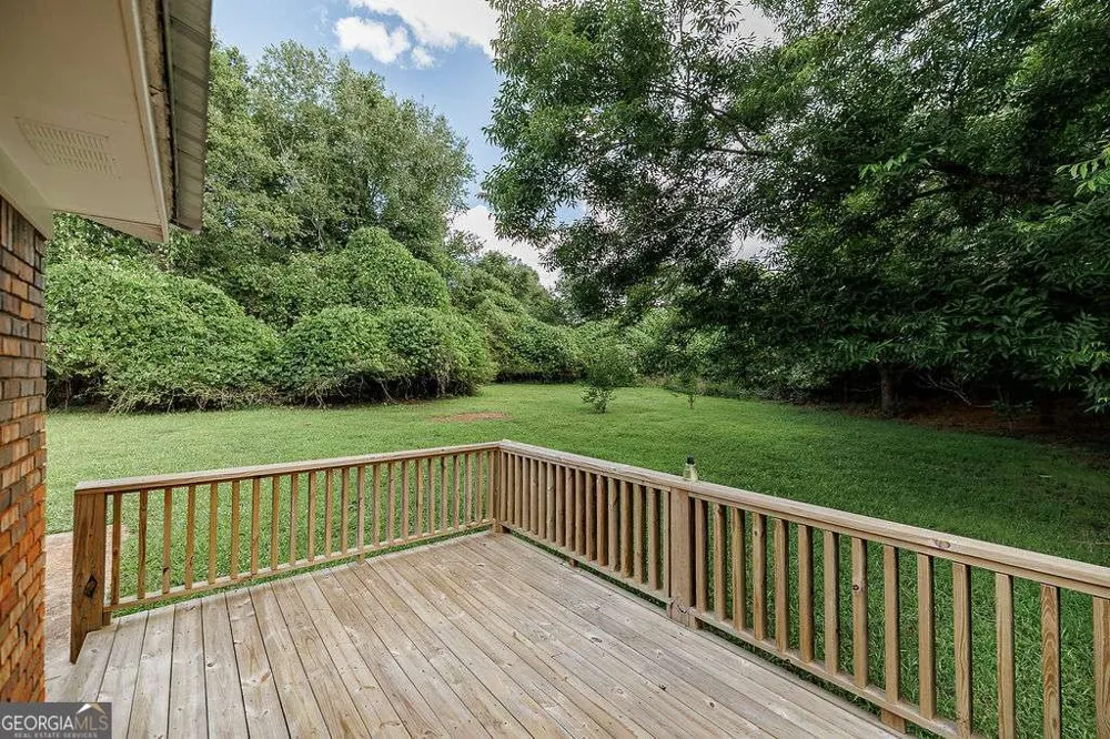 391 Gober RD Bishop, GA 30621