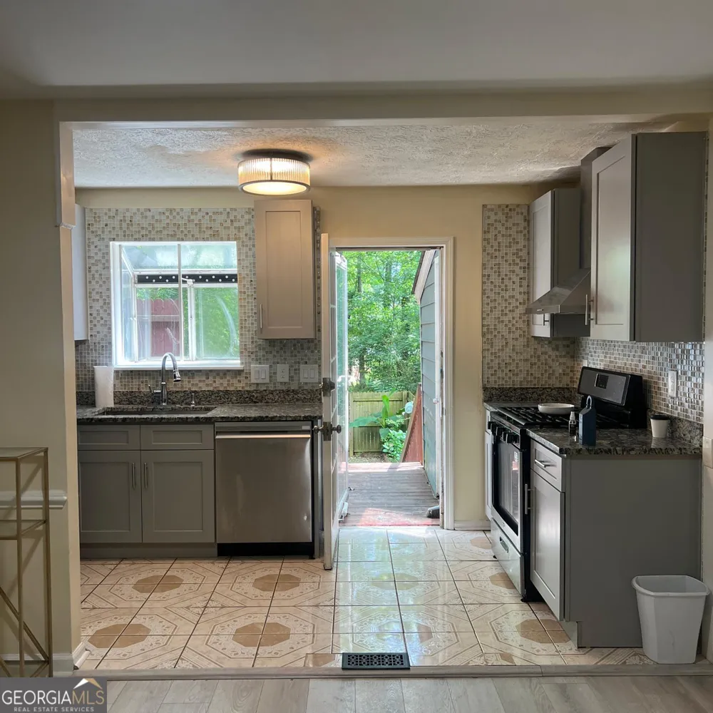 4183 Pine Valley RD Tucker, GA 30084