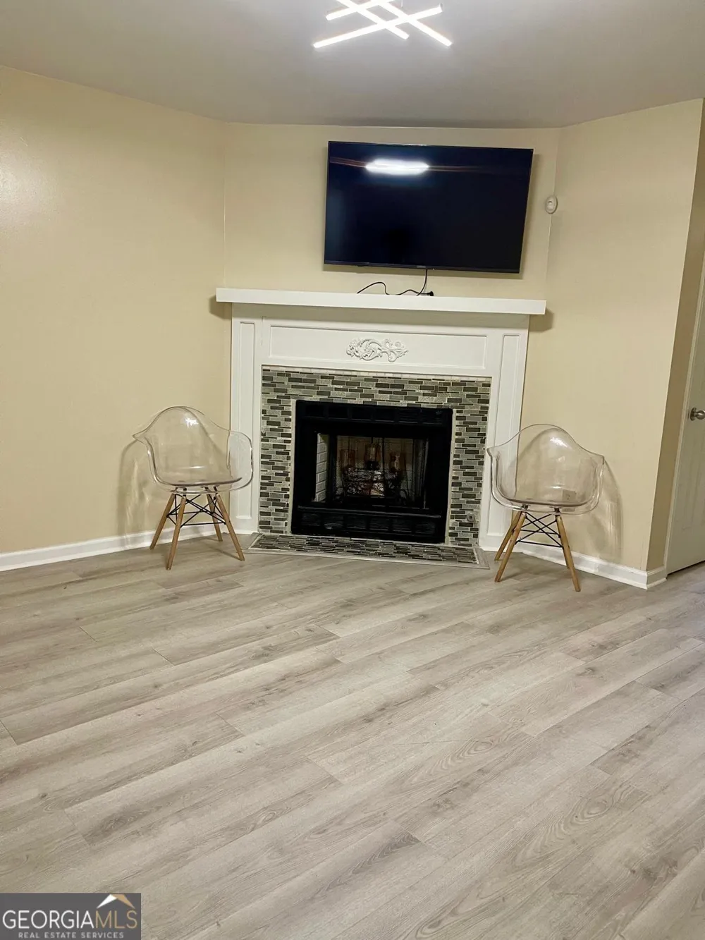 4183 Pine Valley RD Tucker, GA 30084
