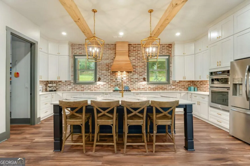1485 Duffy Grizzle RD Dahlonega, GA 30533