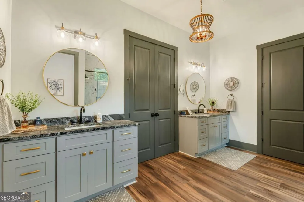 1485 Duffy Grizzle RD Dahlonega, GA 30533
